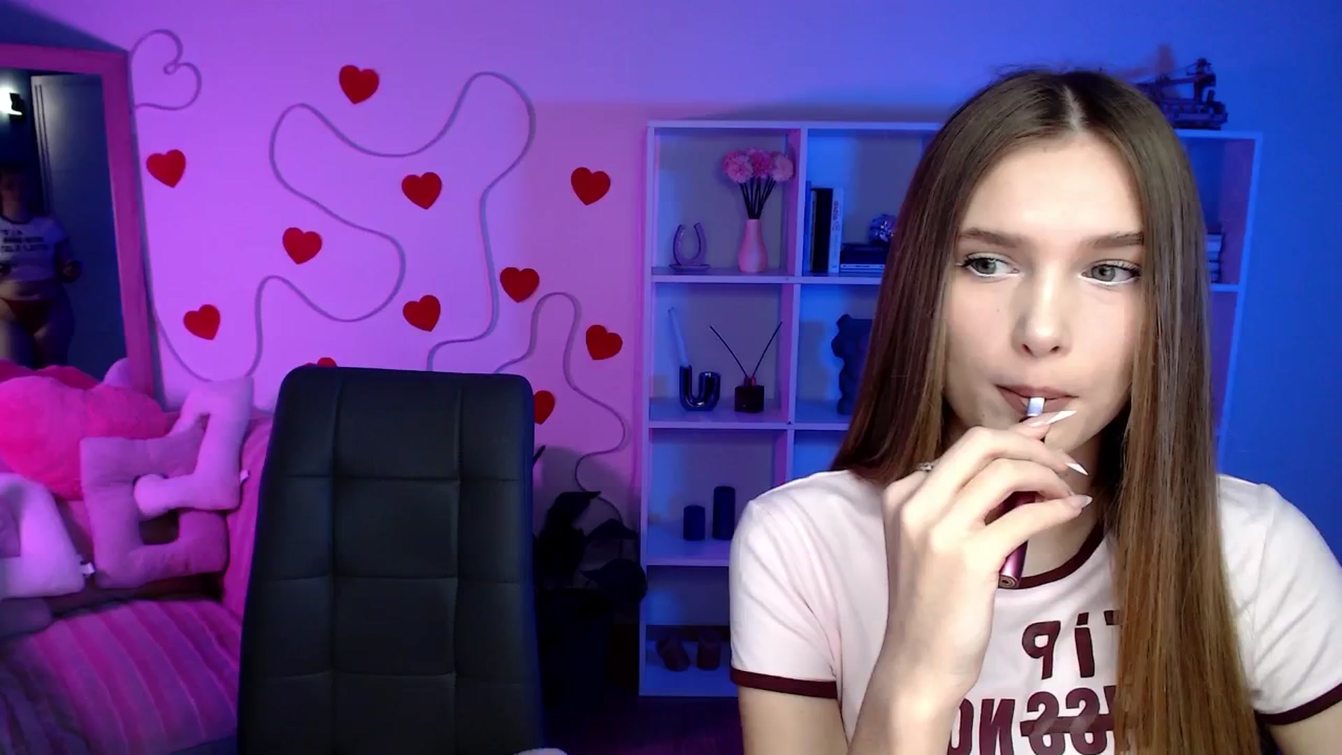 Gallery image thumbnail from Sirela's myfreecams stream on, 04/17/2026, 10:00 image 5 of 20