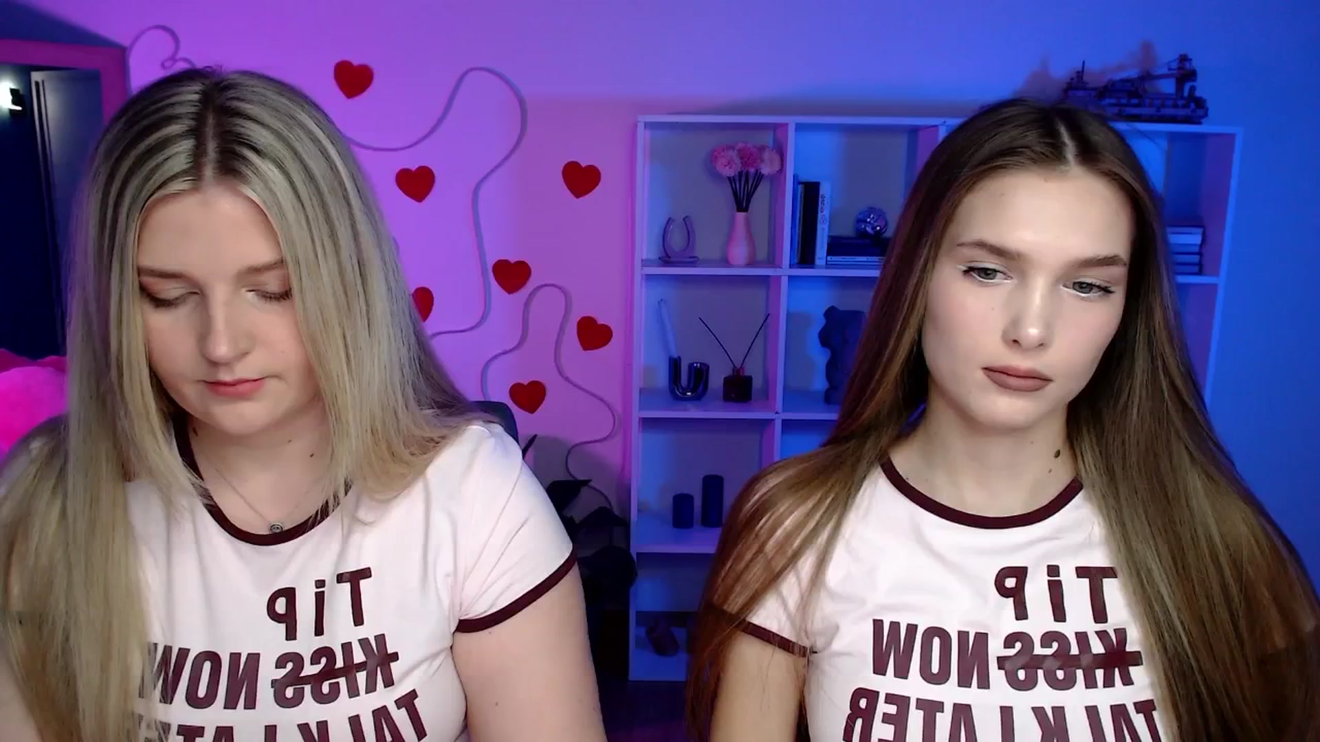 Gallery image thumbnail from Sirela's myfreecams stream on, 04/17/2026, 10:00 image 19 of 20