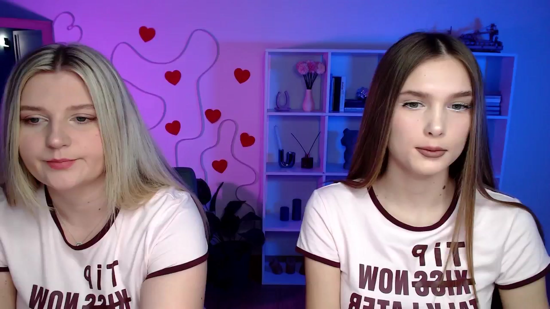 Gallery image thumbnail from Sirela's myfreecams stream on, 04/17/2026, 10:00 image 16 of 20