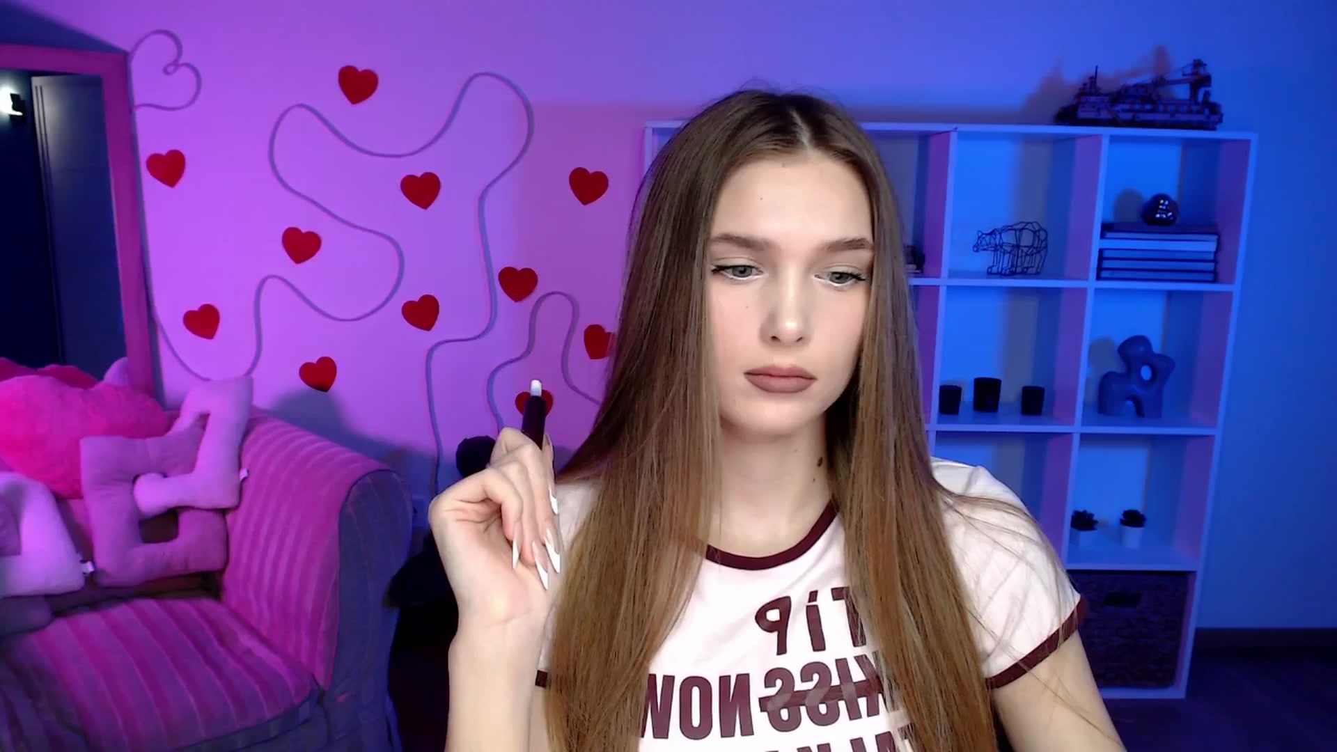 Gallery image thumbnail from Sirela's myfreecams stream on, 04/17/2026, 10:00 image 11 of 20
