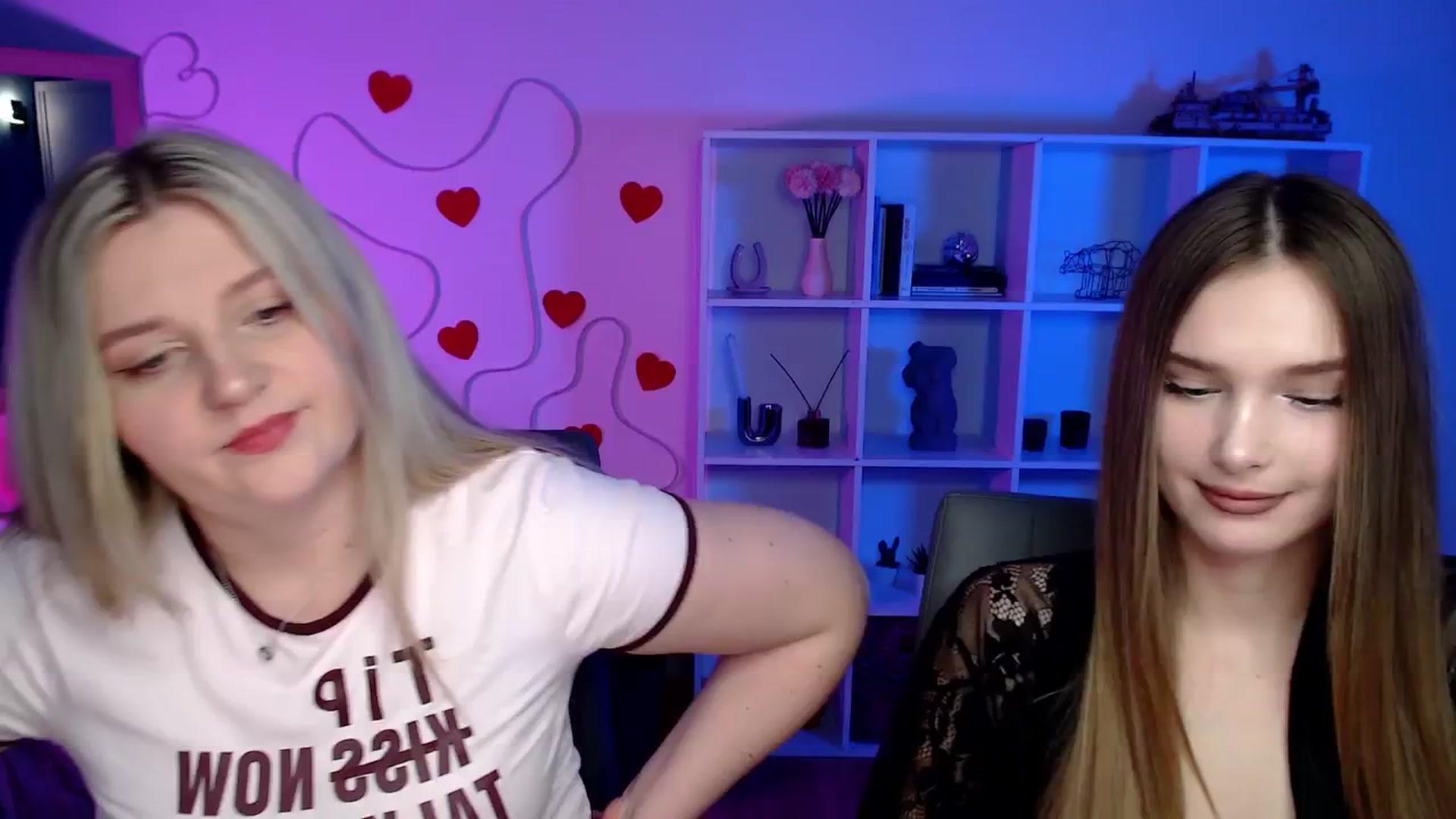 Gallery image thumbnail from Sirela's myfreecams stream on, 04/17/2026, 11:15 image 17 of 20