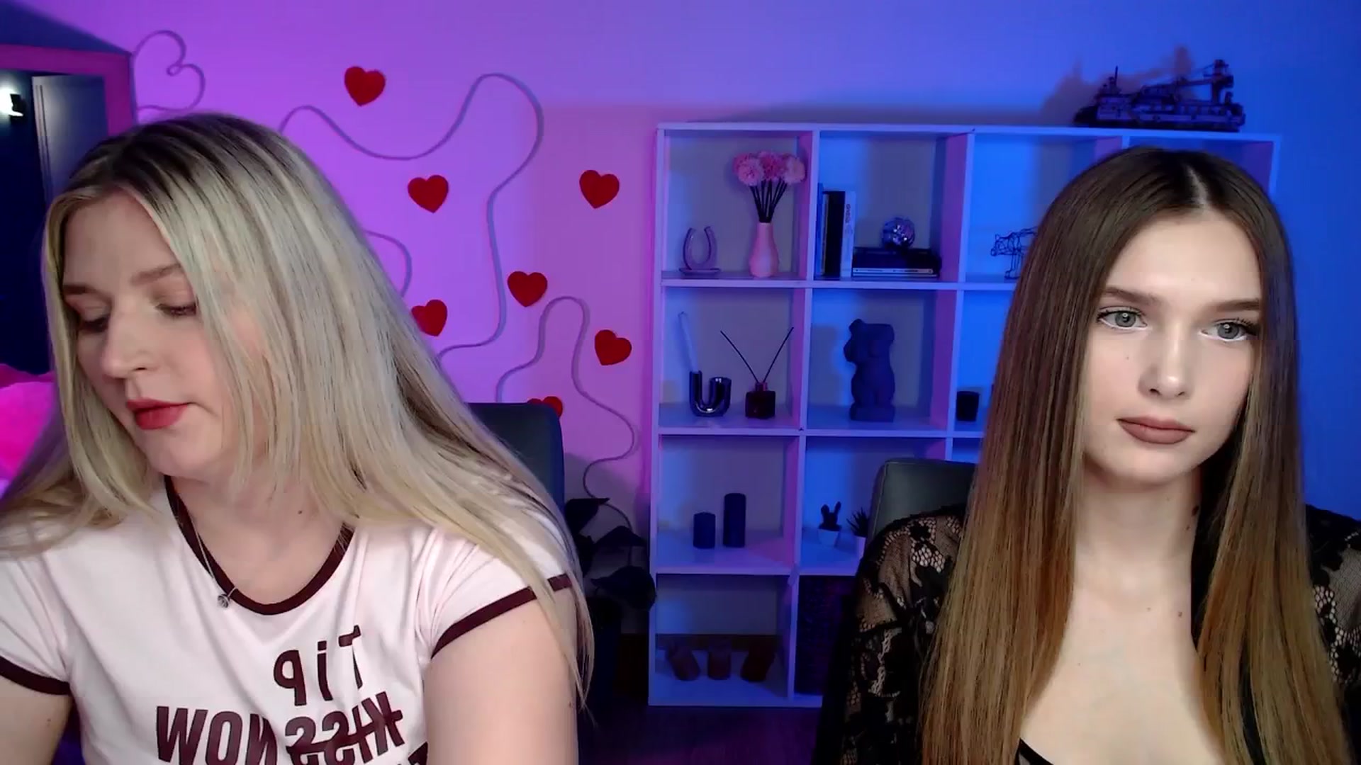 Gallery image thumbnail from Sirela's myfreecams stream on, 04/17/2026, 11:15 image 11 of 20