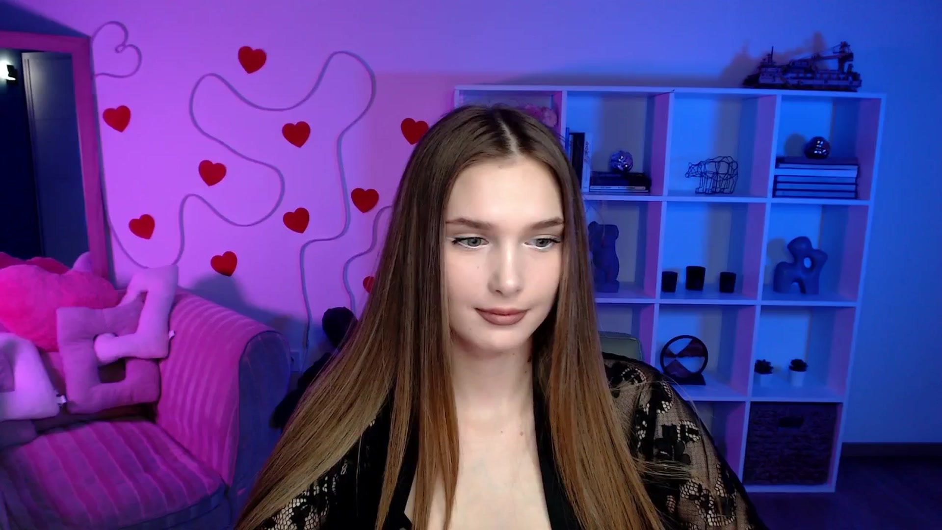 Gallery image thumbnail from Sirela's myfreecams stream on, 04/17/2026, 13:22 image 18 of 20
