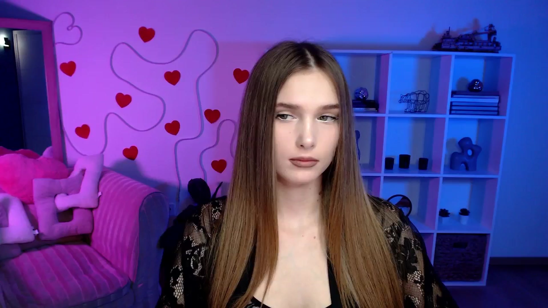 Gallery image thumbnail from Sirela's myfreecams stream on, 04/17/2026, 13:22 image 3 of 20