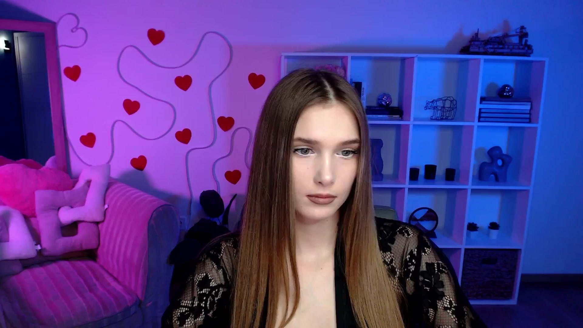 Gallery image thumbnail from Sirela's myfreecams stream on, 04/17/2026, 13:22 image 11 of 20