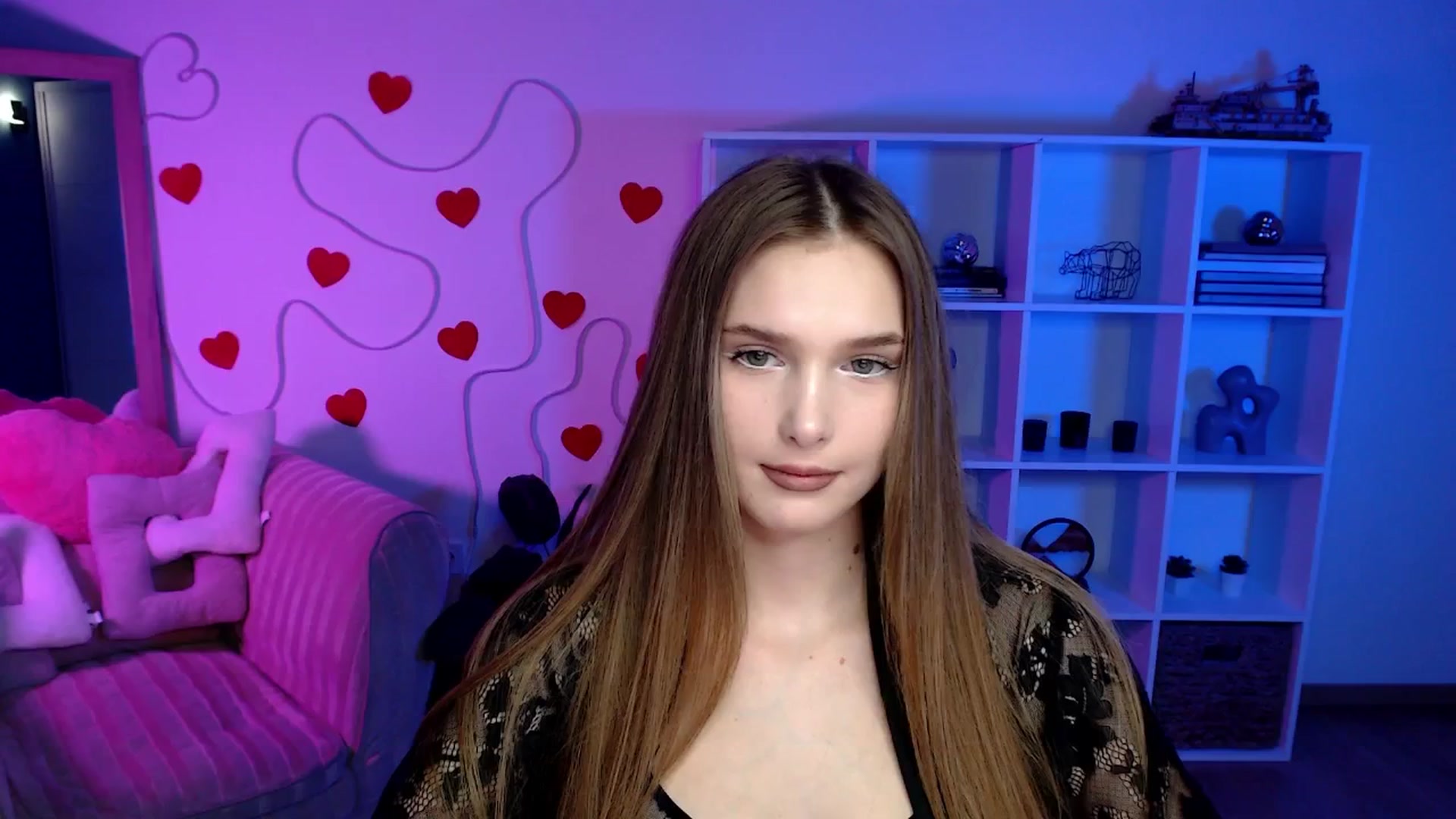 Gallery image thumbnail from Sirela's myfreecams stream on, 04/17/2026, 13:22 image 15 of 20