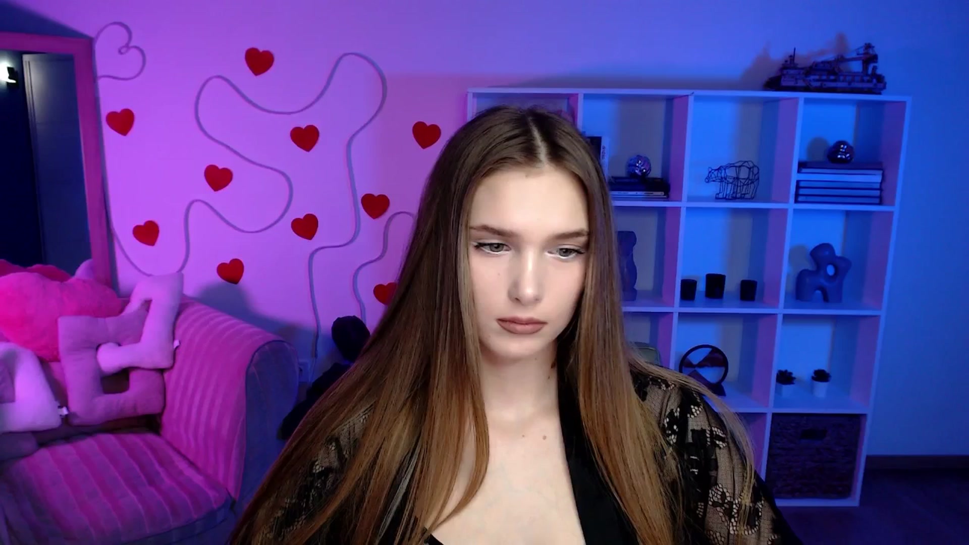 Gallery image thumbnail from Sirela's myfreecams stream on, 04/17/2026, 13:22 image 17 of 20