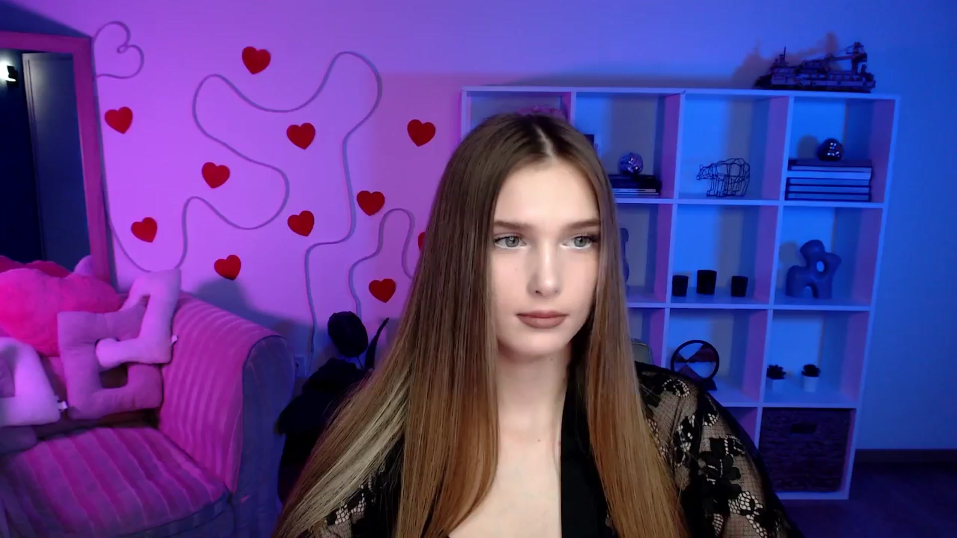 Gallery image thumbnail from Sirela's myfreecams stream on, 04/17/2026, 13:22 image 12 of 20