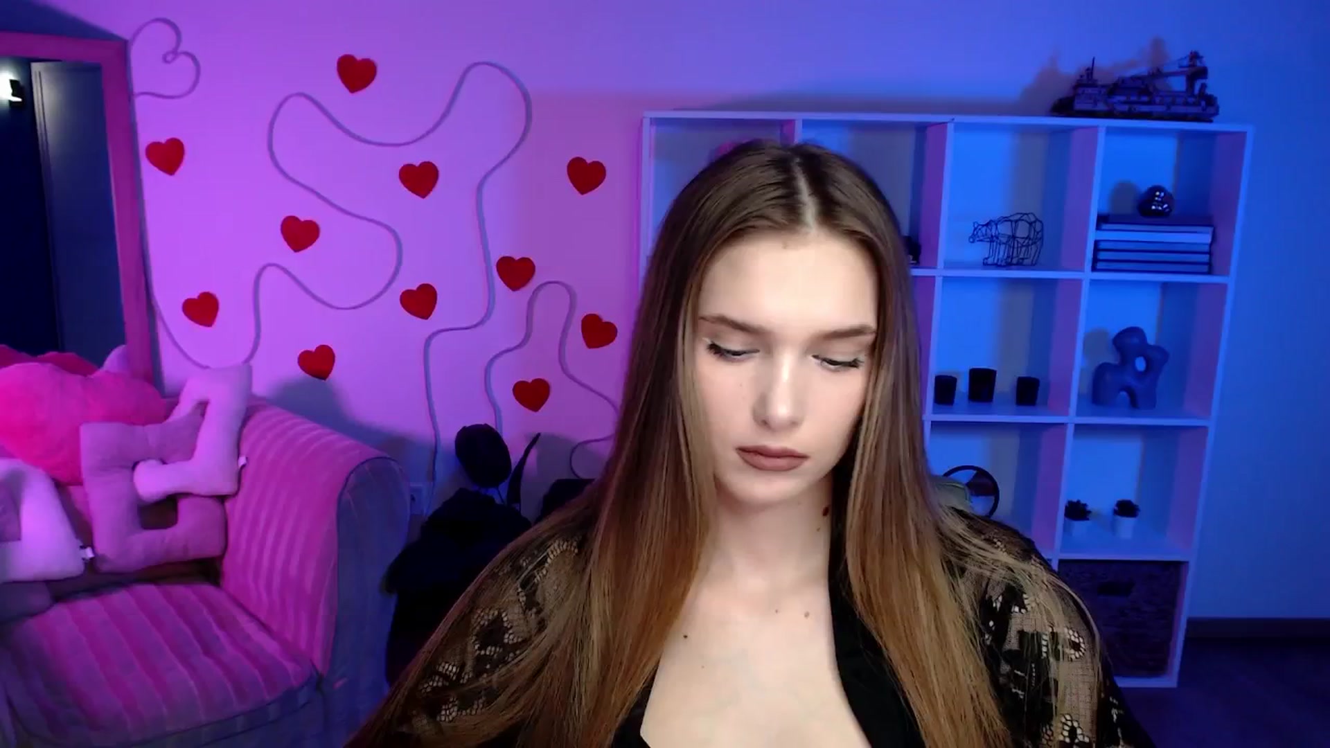Gallery image thumbnail from Sirela's myfreecams stream on, 04/17/2026, 14:21 image 6 of 20