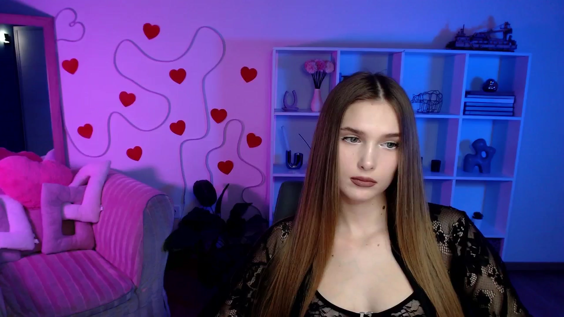 Gallery image thumbnail from Sirela's myfreecams stream on, 04/17/2026, 14:21 image 12 of 20