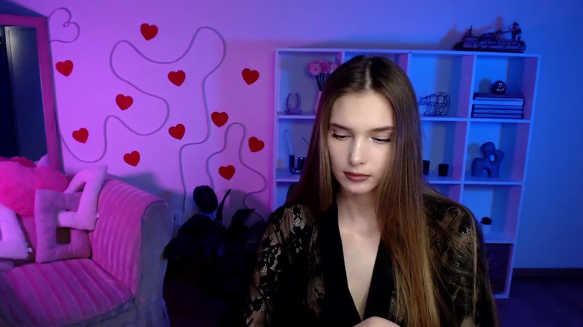 Gallery image thumbnail from Sirela's myfreecams stream on, 04/17/2026, 15:03 image 17 of 20