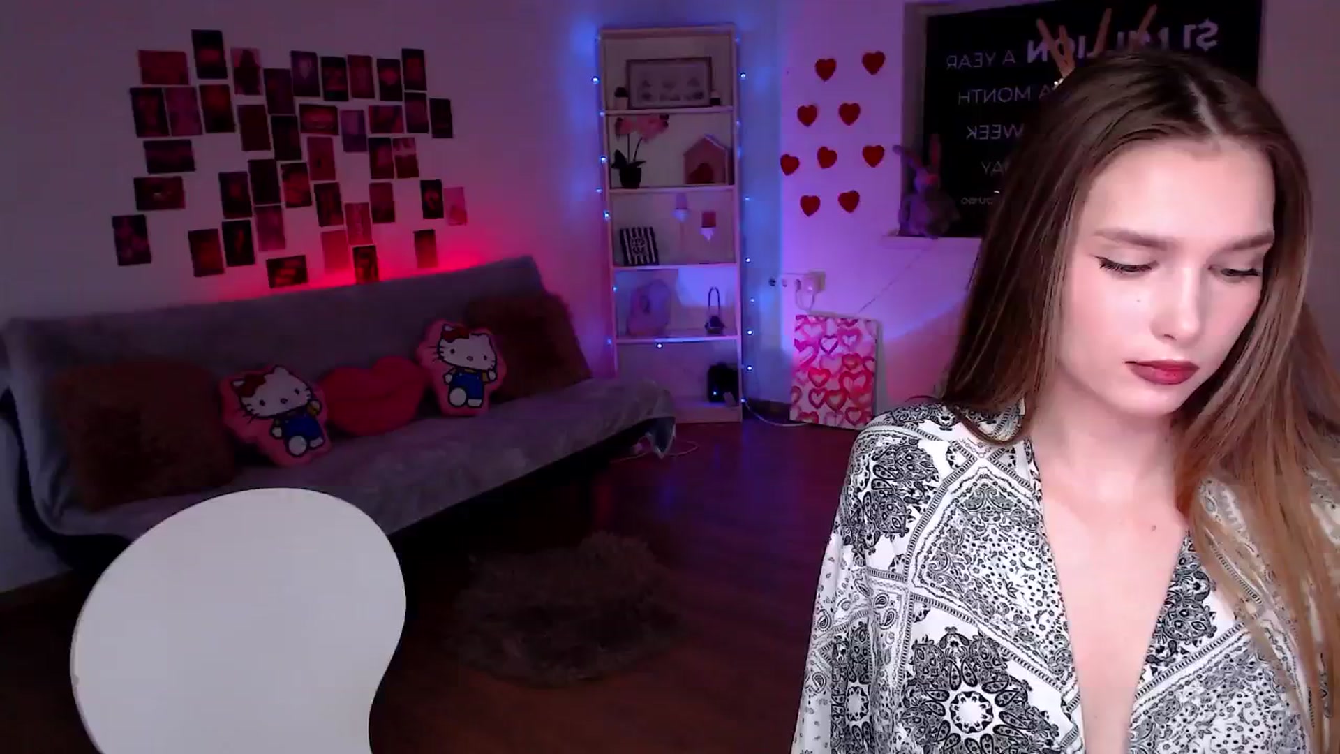 Gallery image thumbnail from Sirela's myfreecams stream on, 04/18/2026, 15:12 image 17 of 20