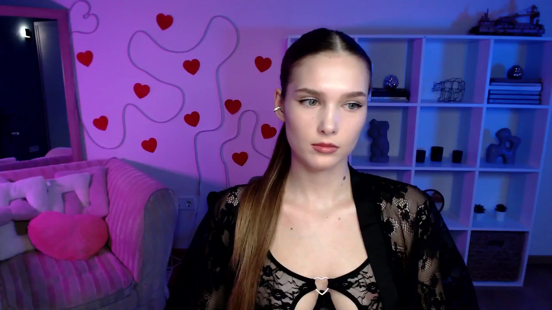 Gallery image thumbnail from Sirela's myfreecams stream on, 04/21/2026, 12:35 image 12 of 20
