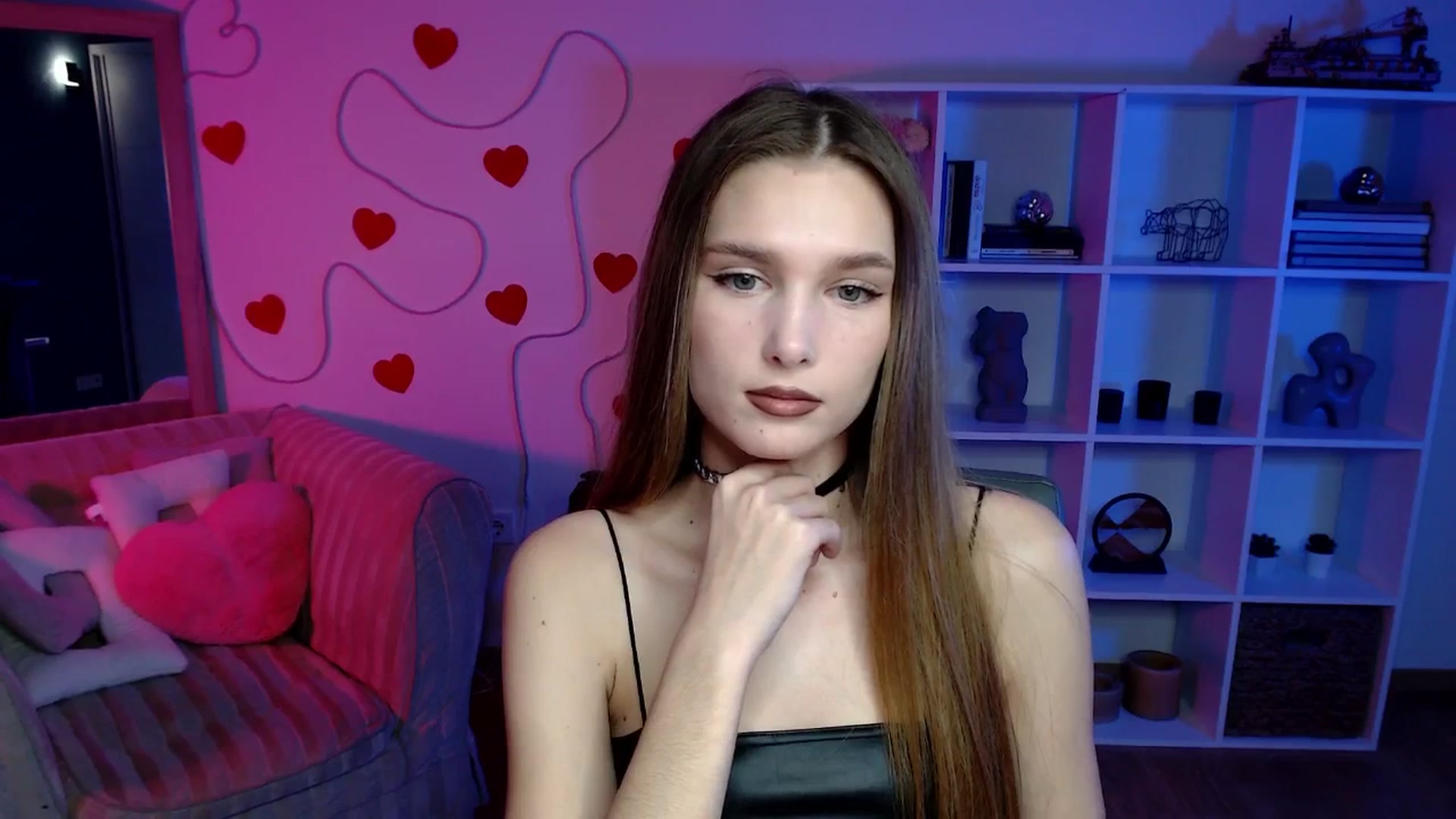 Gallery image thumbnail from Sirela's myfreecams stream on, 04/22/2026, 11:11 image 18 of 20