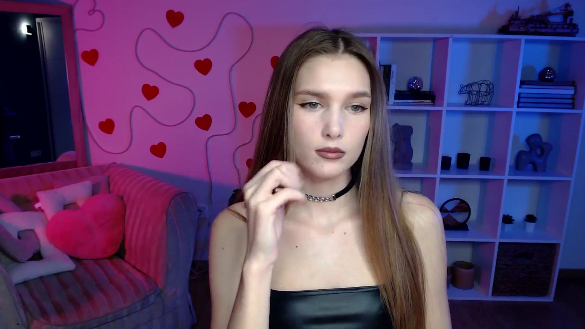 Gallery image thumbnail from Sirela's myfreecams stream on, 04/22/2026, 11:11 image 10 of 20