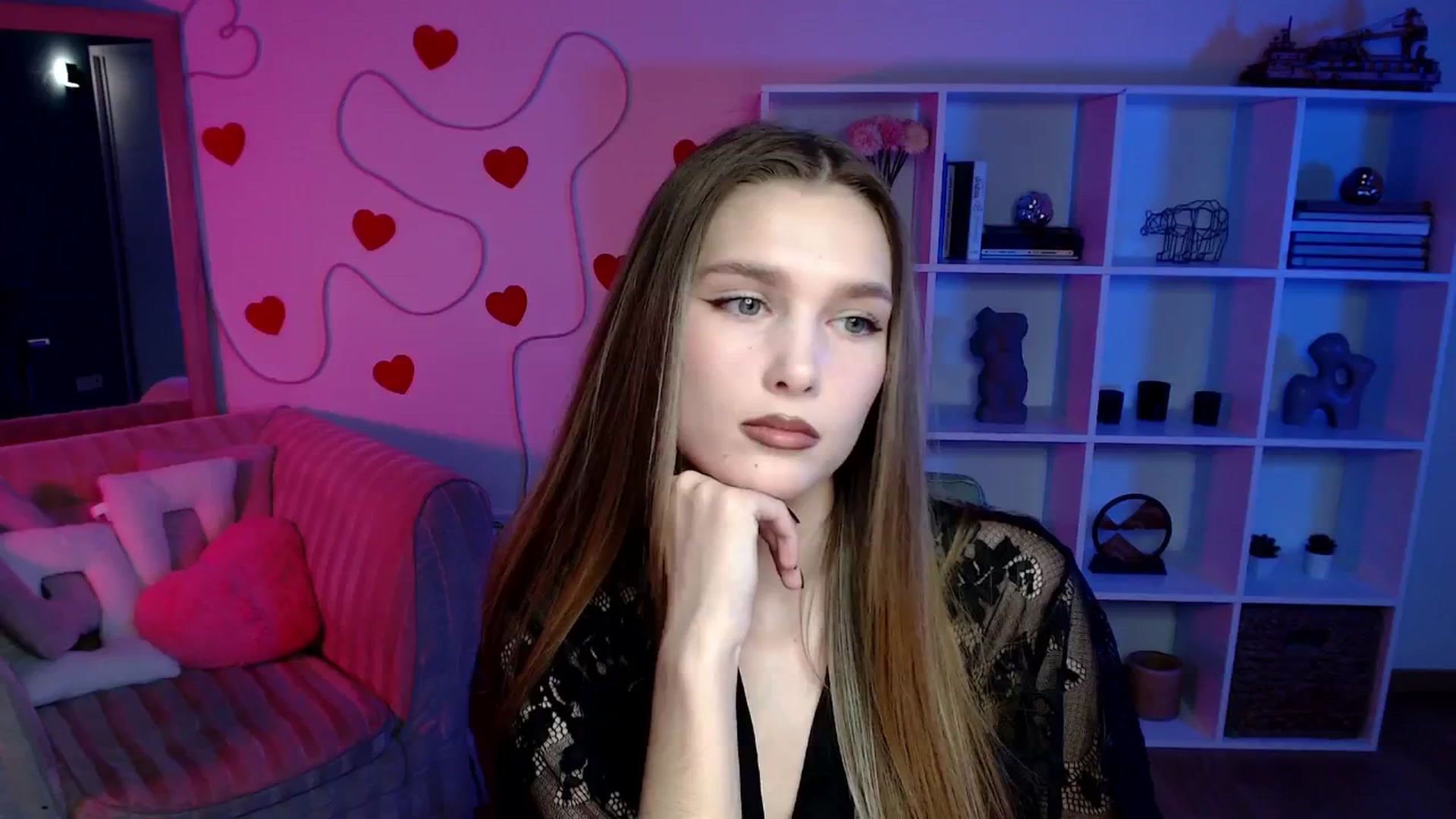 Gallery image thumbnail from Sirela's myfreecams stream on, 04/22/2026, 12:25 image 18 of 20