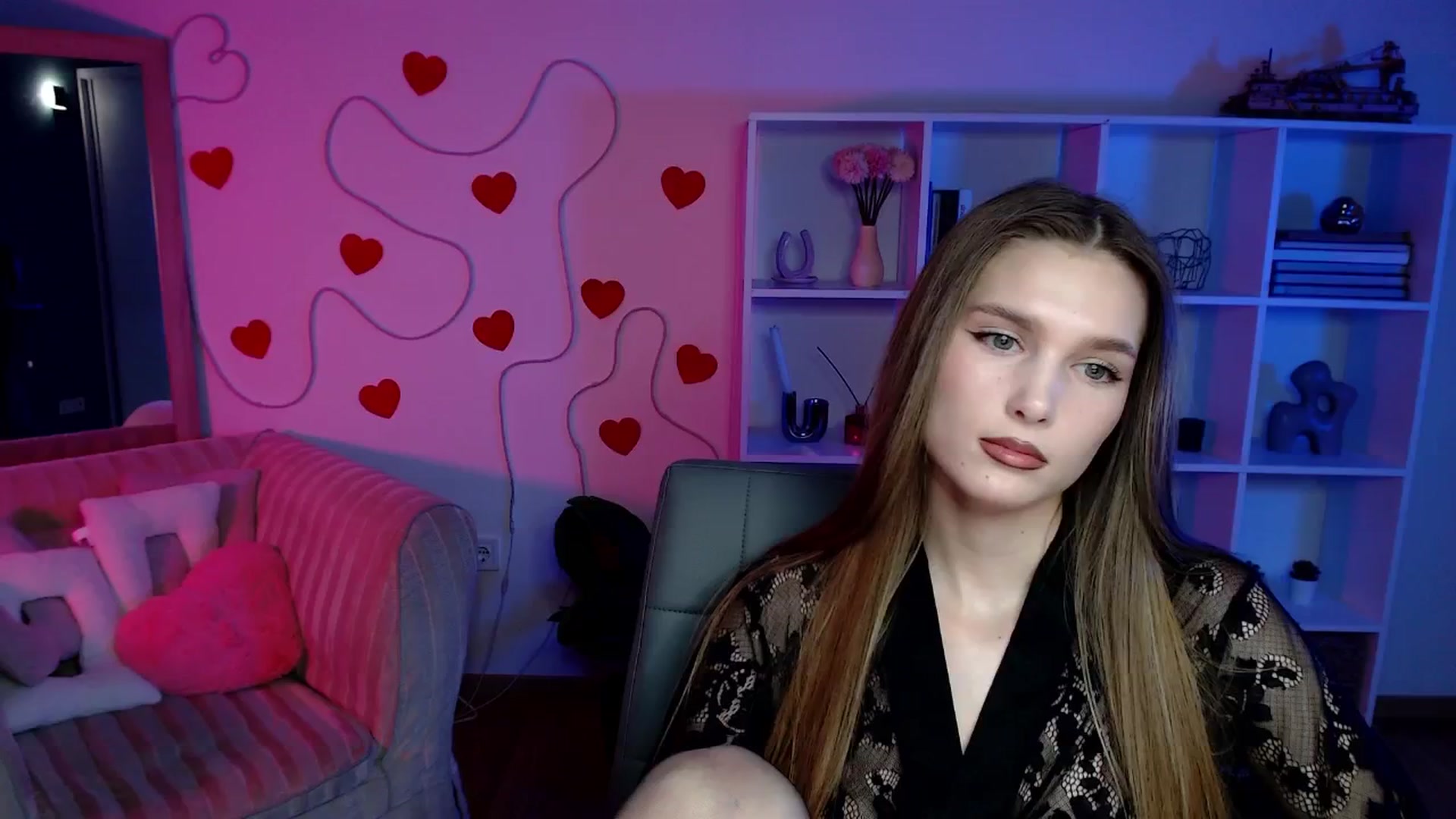 Gallery image thumbnail from Sirela's myfreecams stream on, 04/22/2026, 14:45 image 13 of 20
