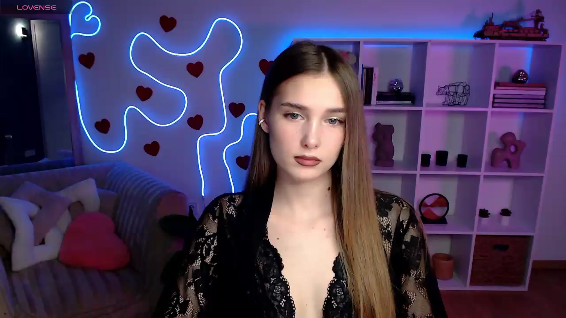 Gallery image thumbnail from Sirela's myfreecams stream on, 05/08/2026, 10:21 image 10 of 20
