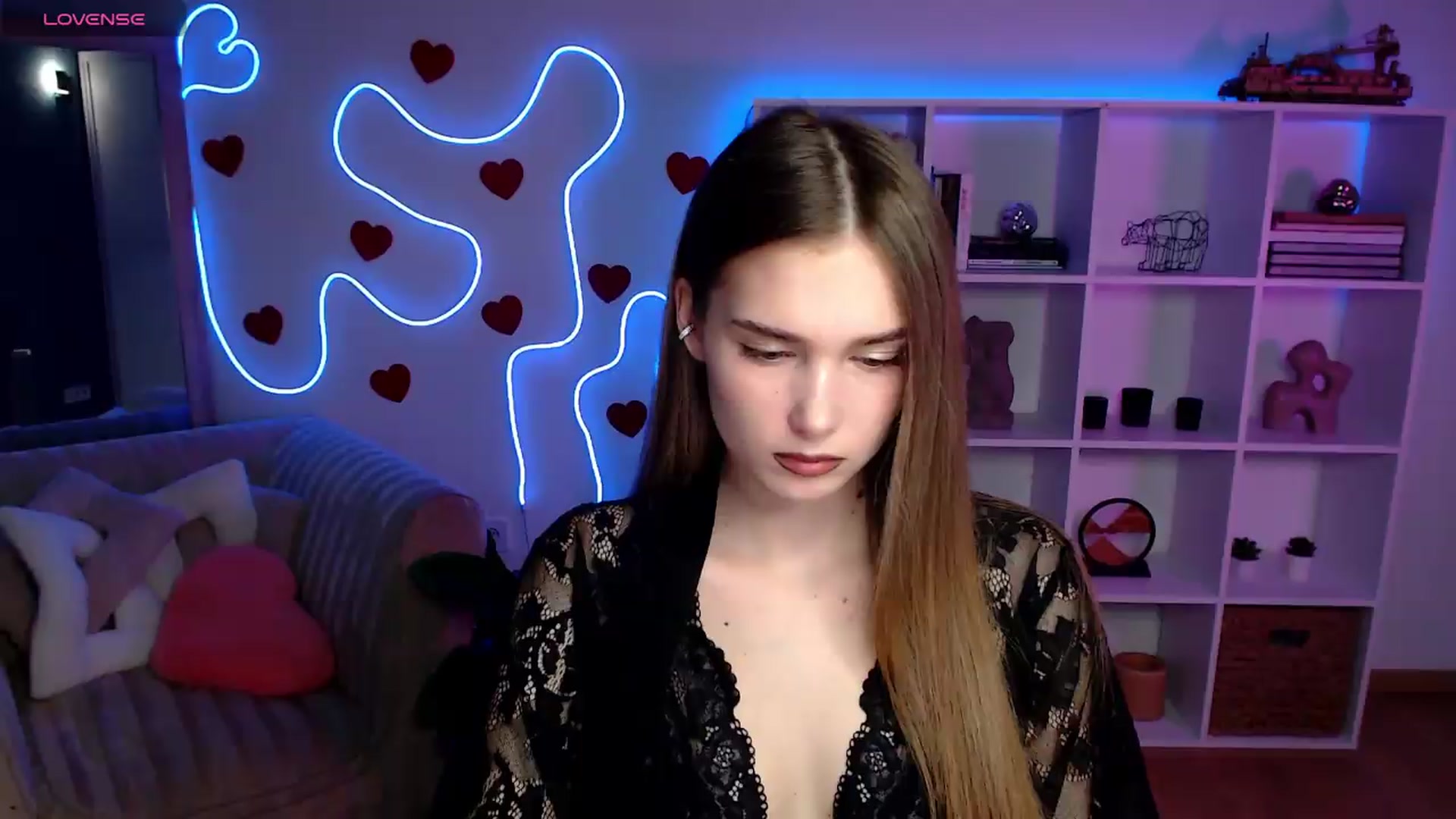 Gallery image thumbnail from Sirela's myfreecams stream on, 05/08/2026, 10:21 image 5 of 20