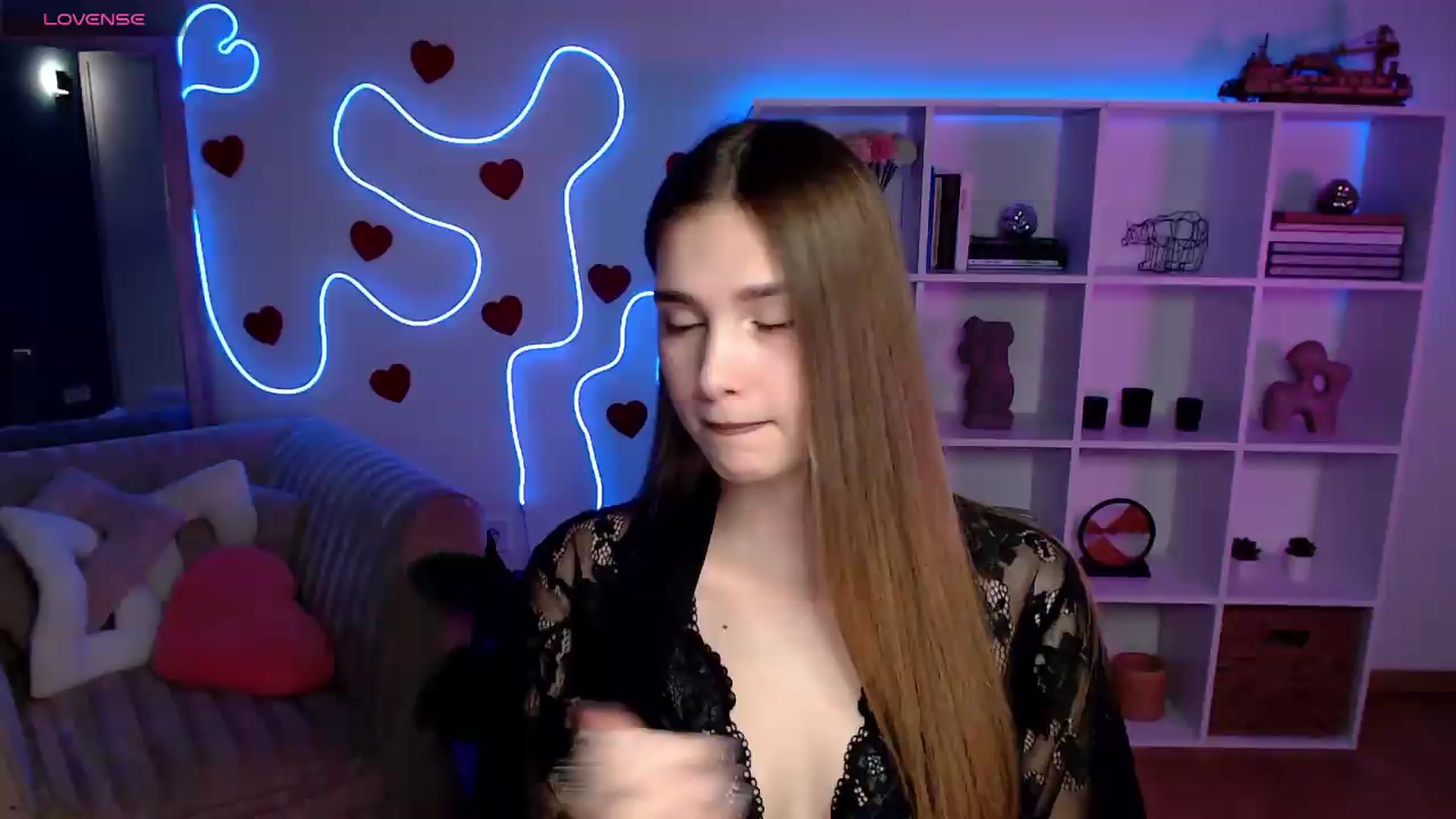 Gallery image thumbnail from Sirela's myfreecams stream on, 05/08/2026, 10:21 image 19 of 20