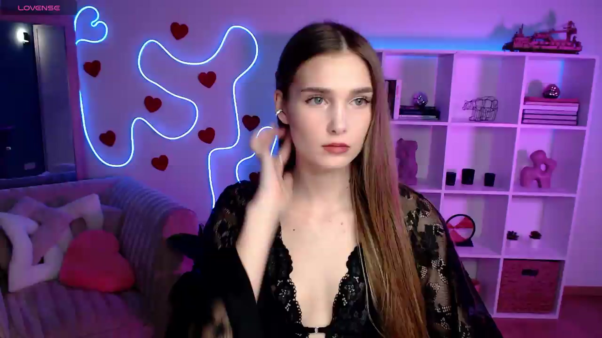 Gallery image thumbnail from Sirela's myfreecams stream on, 05/08/2026, 15:55 image 11 of 20