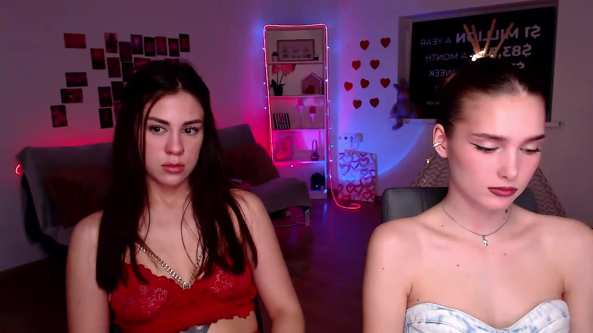 Gallery image thumbnail from Sirela's myfreecams stream on, 05/13/2026, 12:07 image 15 of 20