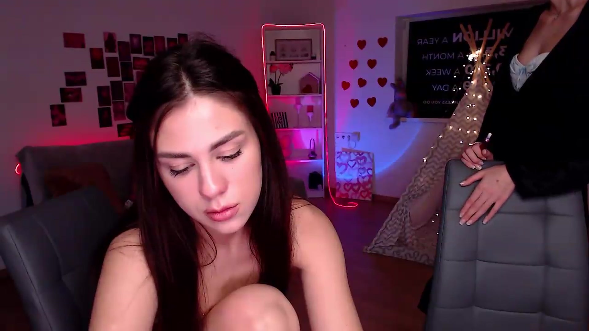 Gallery image thumbnail from Sirela's myfreecams stream on, 05/13/2026, 12:07 image 18 of 20