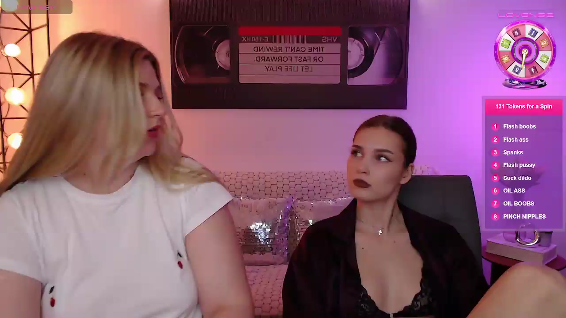 Gallery image thumbnail from Sirela's myfreecams stream on, 05/19/2026, 13:14 image 9 of 20