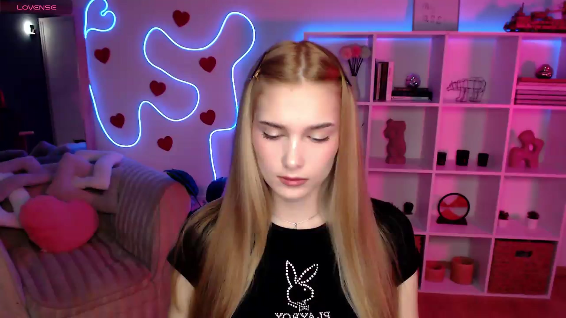 Gallery image thumbnail from Sirela's myfreecams stream on, 05/21/2026, 08:57 image 16 of 20