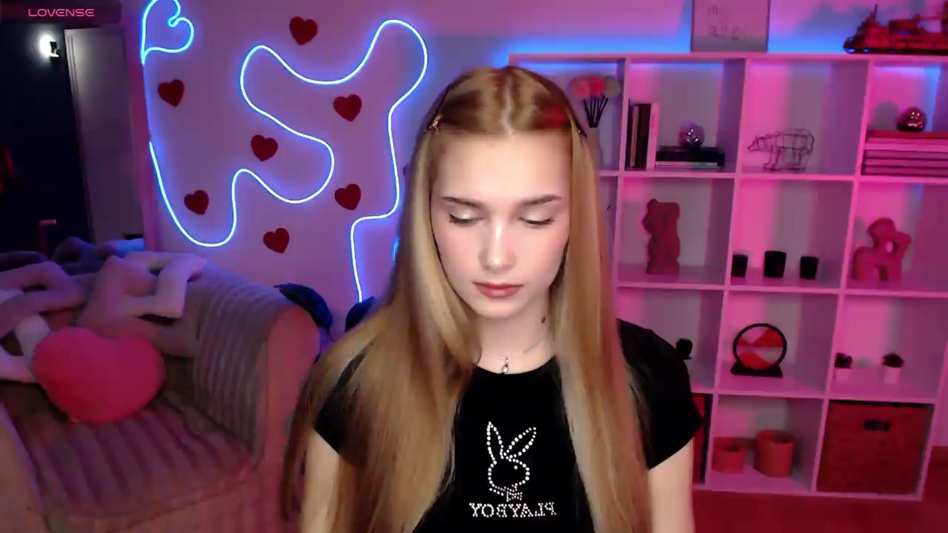 Gallery image thumbnail from Sirela's myfreecams stream on, 05/21/2026, 08:57 image 1 of 20