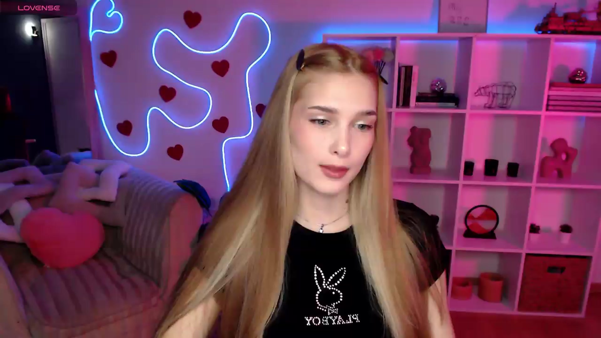 Gallery image thumbnail from Sirela's myfreecams stream on, 05/21/2026, 08:57 image 5 of 20