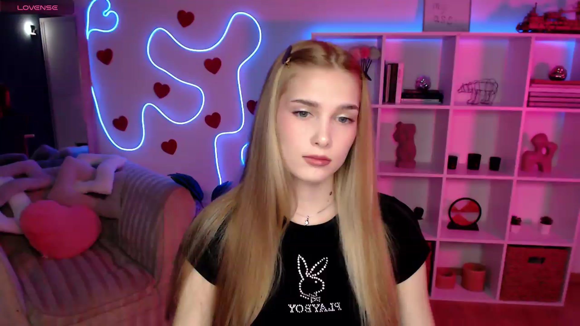 Gallery image thumbnail from Sirela's myfreecams stream on, 05/21/2026, 08:57 image 3 of 20