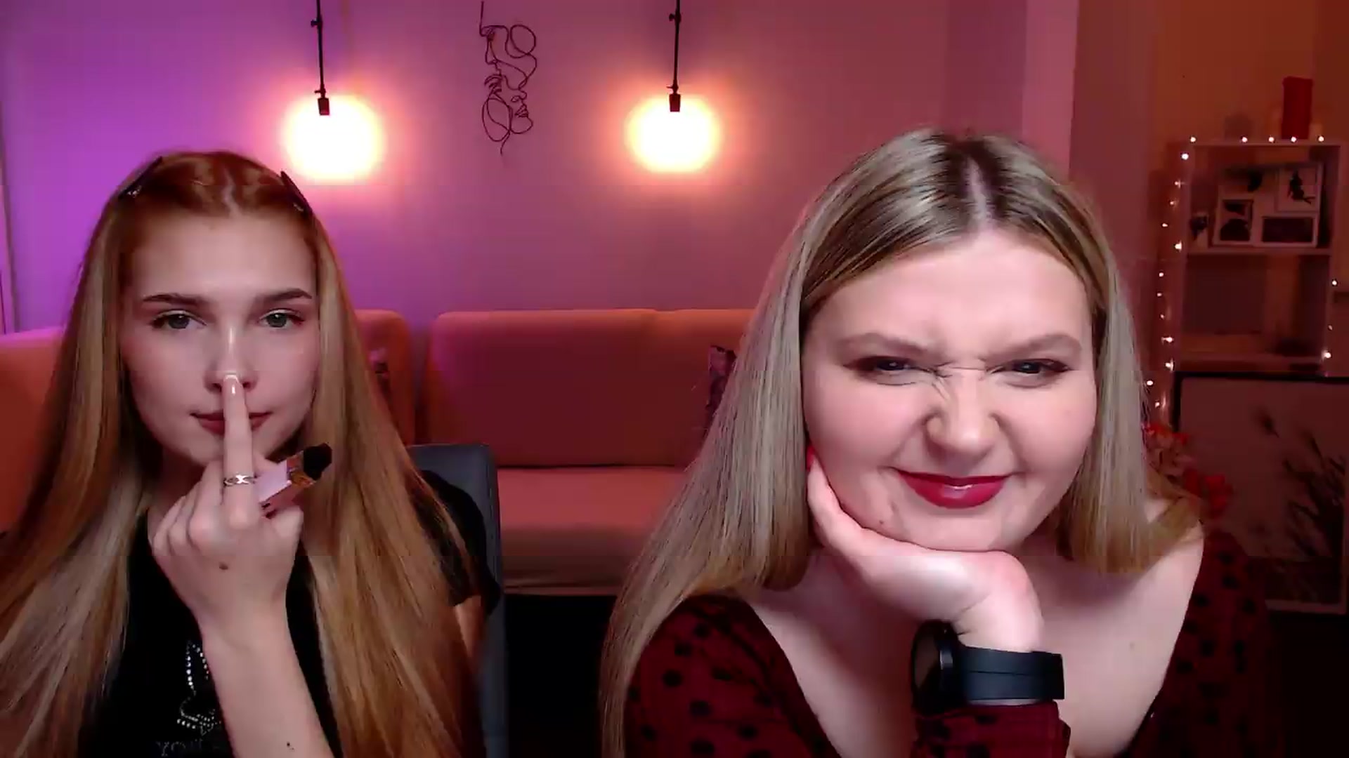 Gallery image thumbnail from Sirela's myfreecams stream on, 05/21/2026, 11:36 image 19 of 20