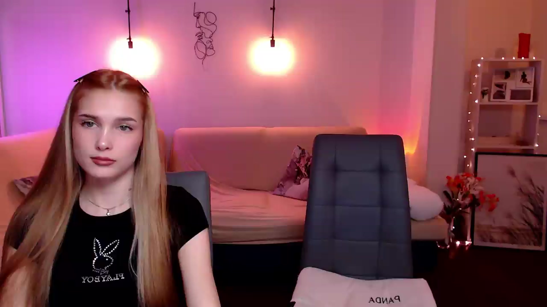 Gallery image thumbnail from Sirela's myfreecams stream on, 05/21/2026, 11:36 image 2 of 20