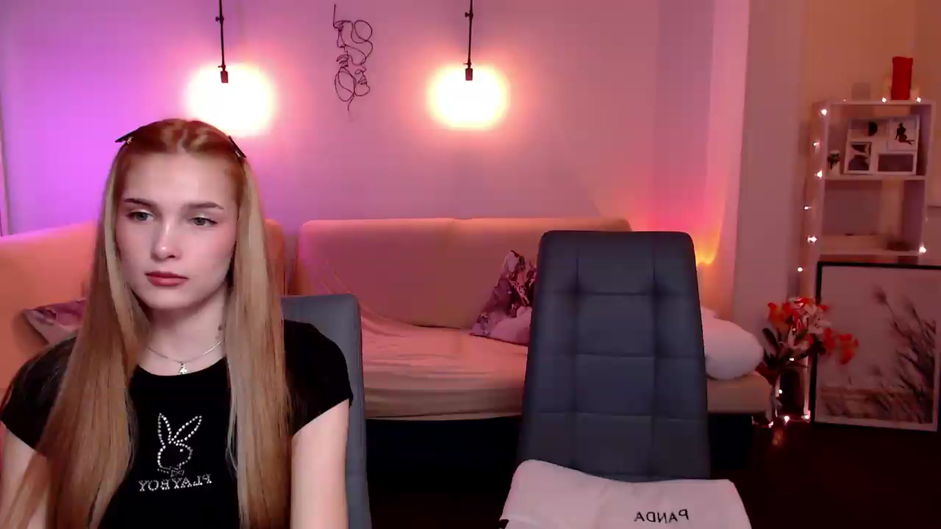 Gallery image thumbnail from Sirela's myfreecams stream on, 05/21/2026, 11:36 image 1 of 20