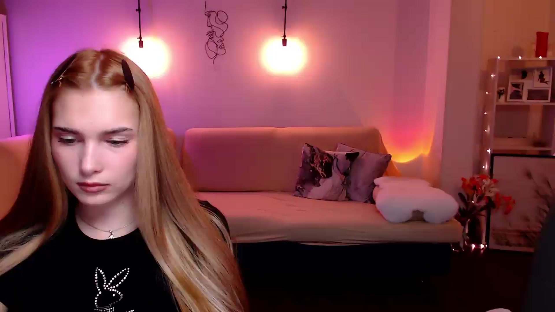 Gallery image thumbnail from Sirela's myfreecams stream on, 05/21/2026, 16:14 image 3 of 20