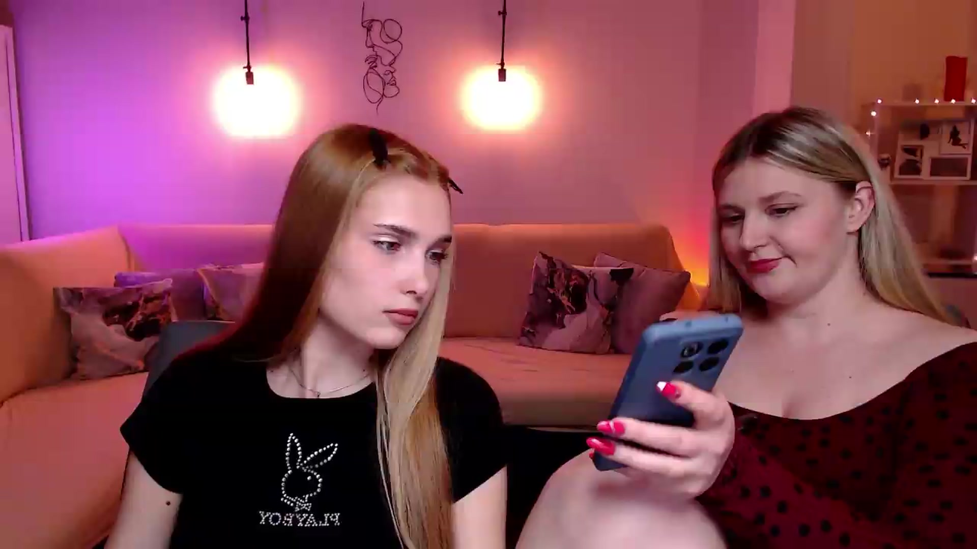 Gallery image thumbnail from Sirela's myfreecams stream on, 05/21/2026, 16:14 image 13 of 20