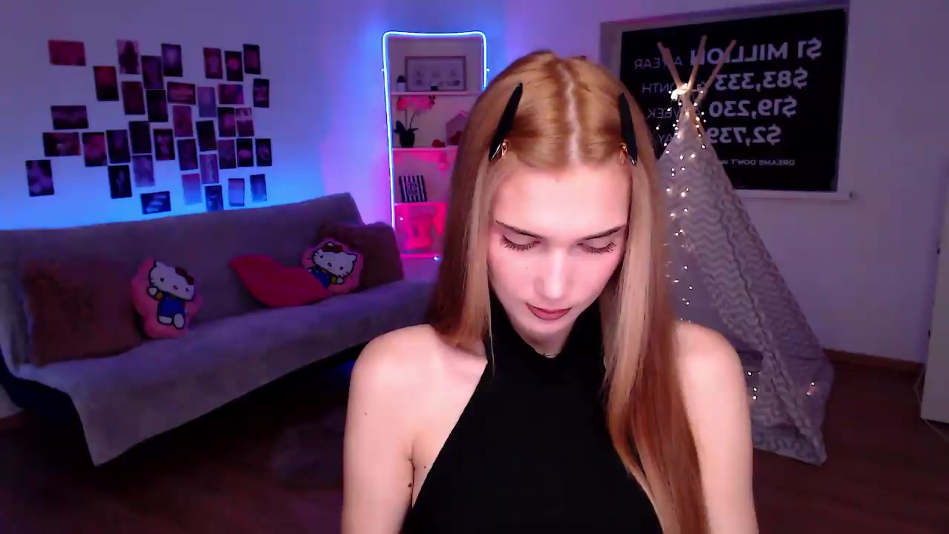 Gallery image thumbnail from Sirela's myfreecams stream on, 05/22/2026, 09:22 image 13 of 20