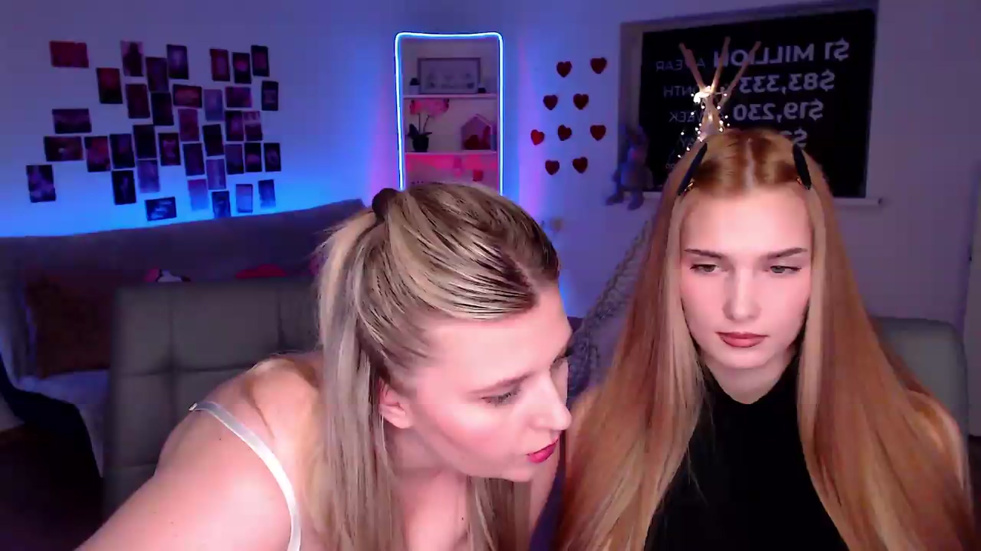 Gallery image thumbnail from Sirela's myfreecams stream on, 05/22/2026, 11:53 image 9 of 20