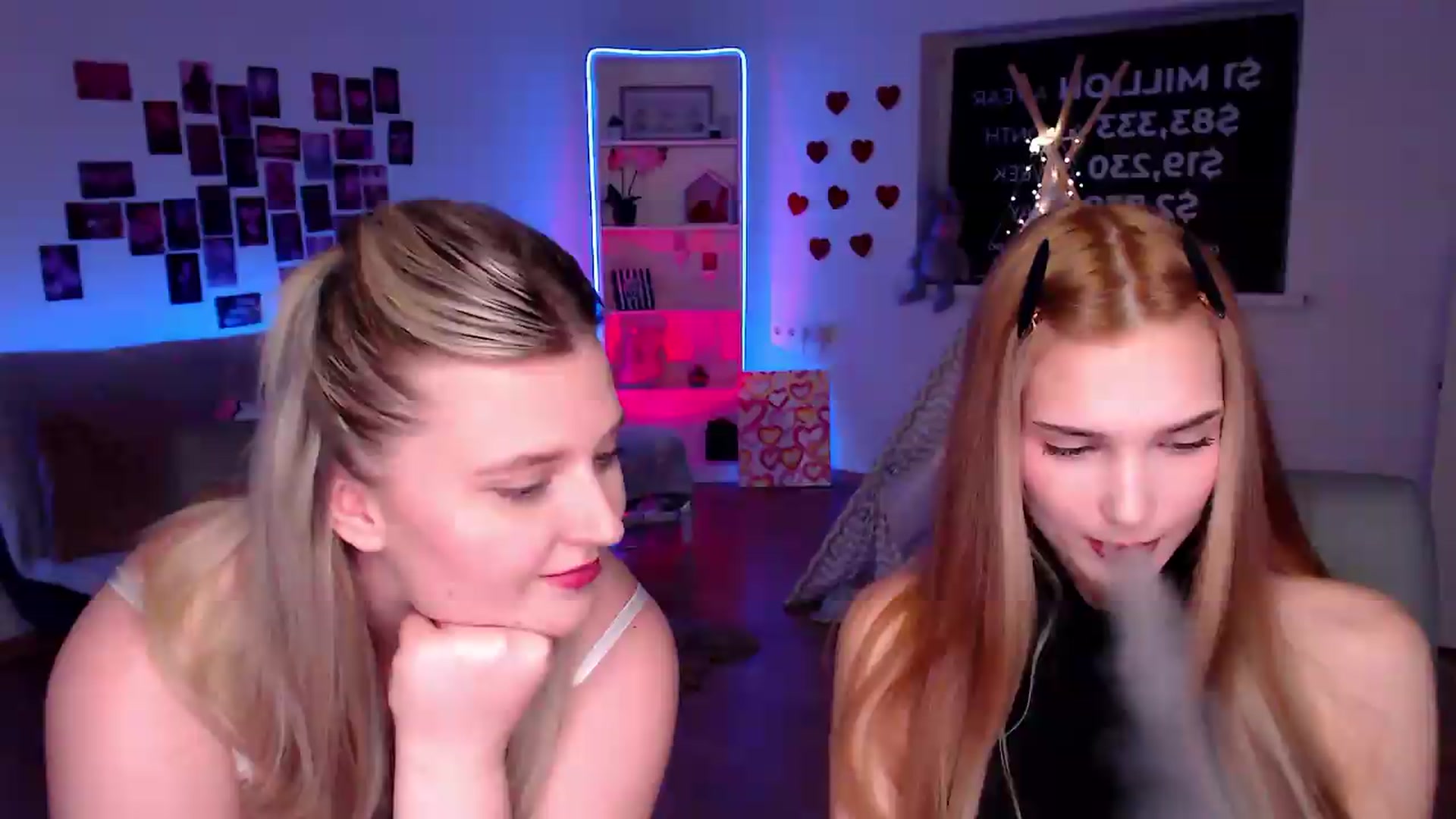 Gallery image thumbnail from Sirela's myfreecams stream on, 05/22/2026, 11:53 image 12 of 20