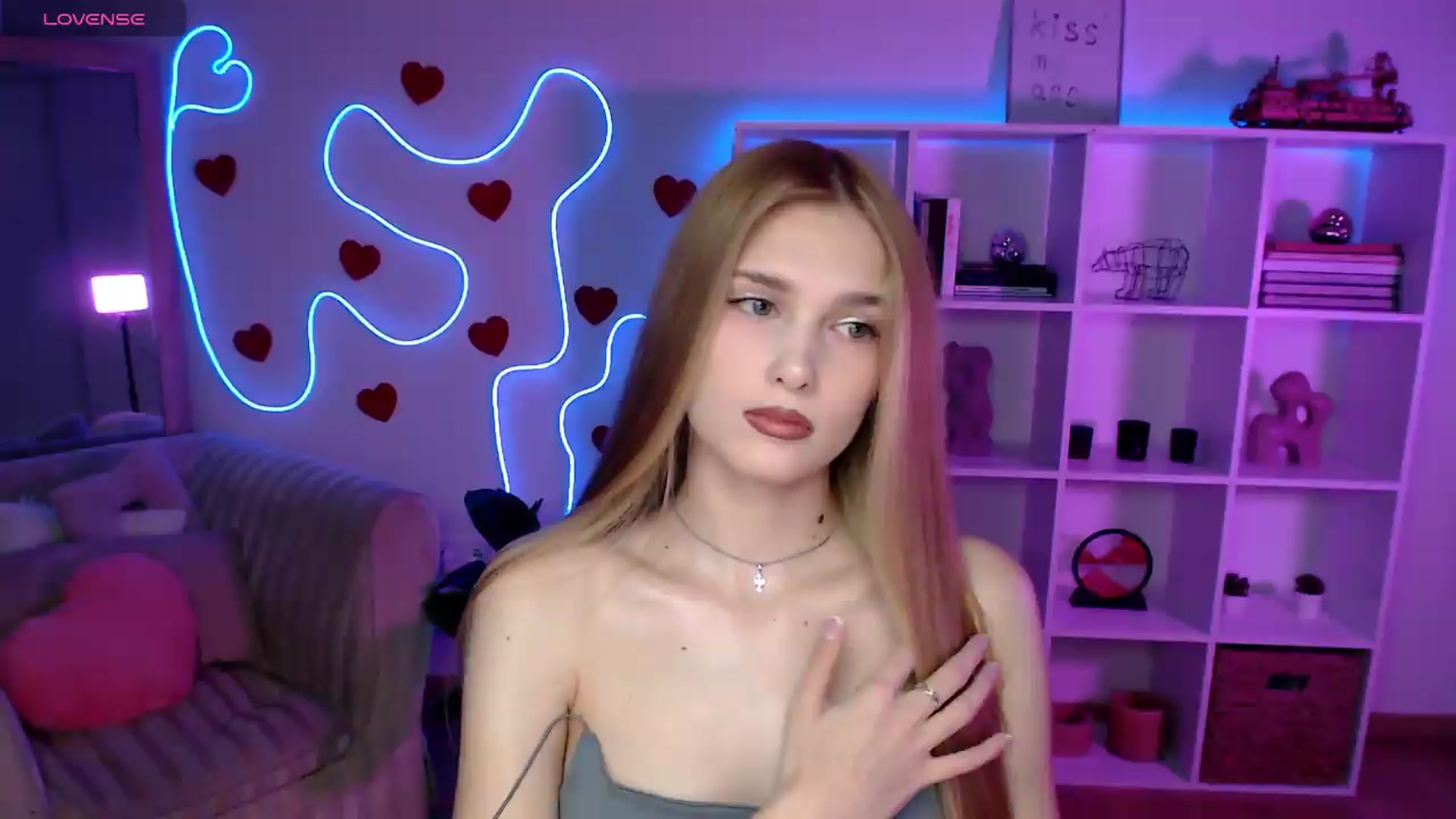 Gallery image thumbnail from Sirela's myfreecams stream on, 06/03/2026, 08:34 image 14 of 20