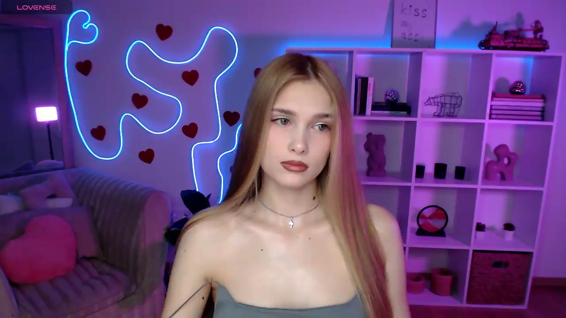 Gallery image thumbnail from Sirela's myfreecams stream on, 06/03/2026, 08:34 image 16 of 20