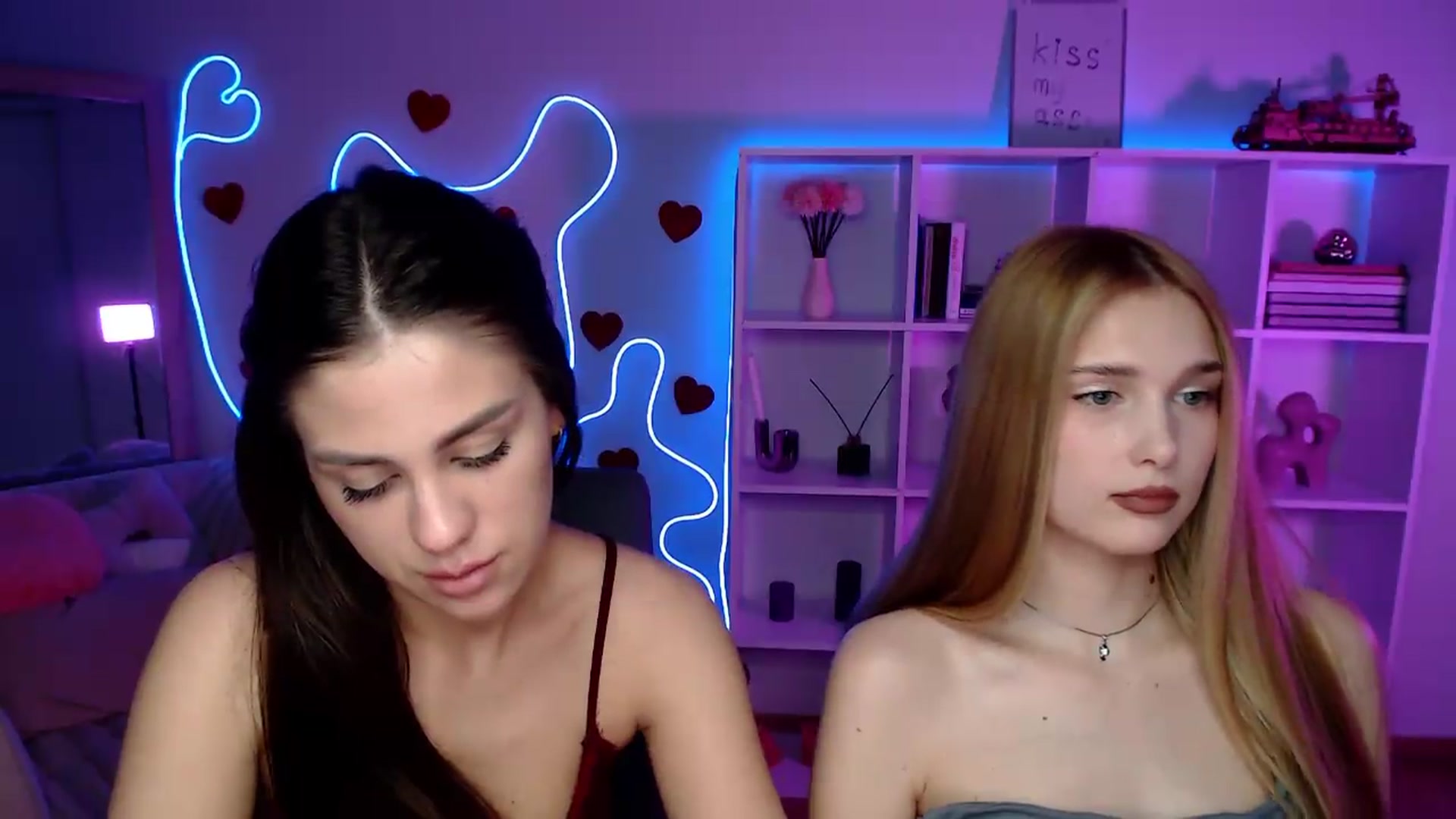 Gallery image thumbnail from Sirela's myfreecams stream on, 06/03/2026, 12:17 image 19 of 20