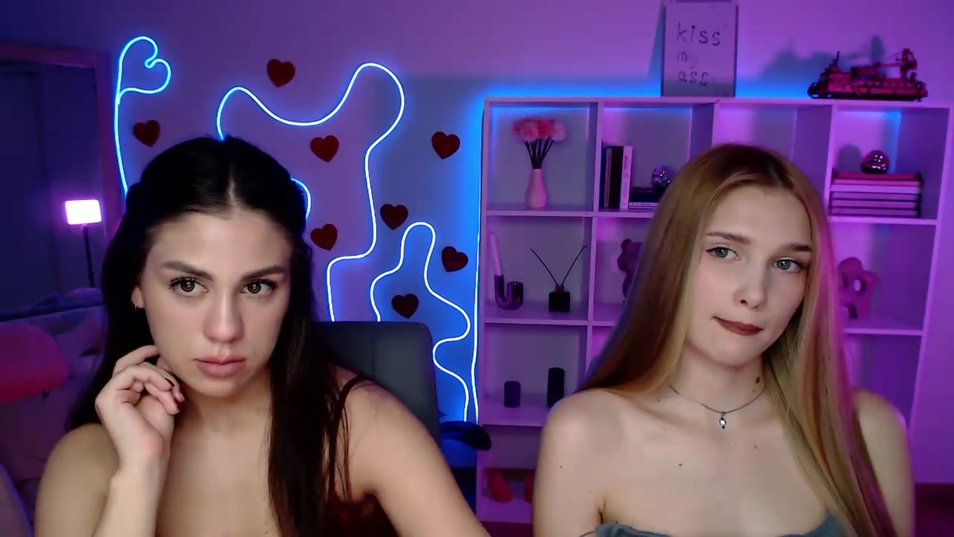 Gallery image thumbnail from Sirela's myfreecams stream on, 06/03/2026, 12:17 image 2 of 20