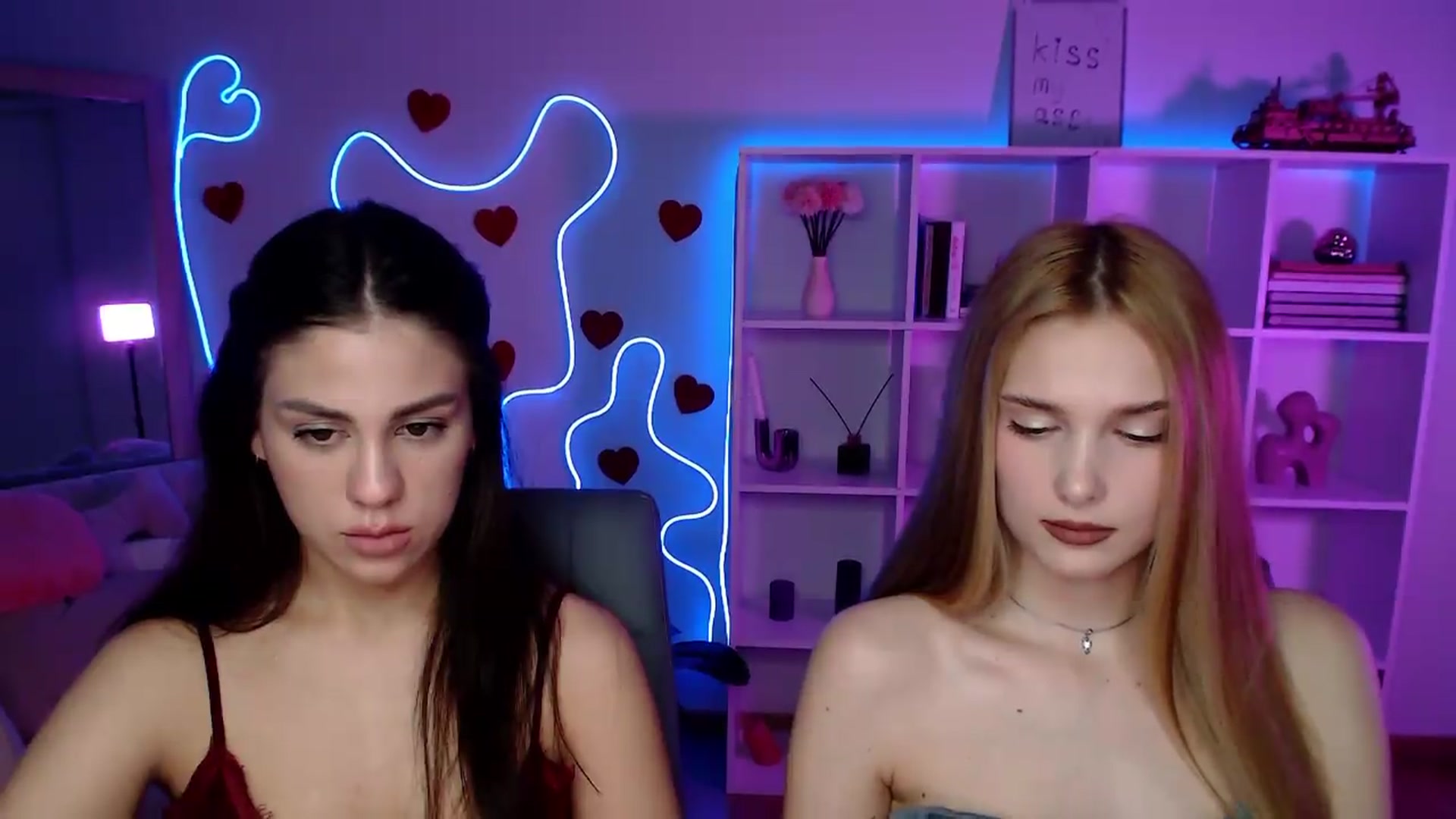 Gallery image thumbnail from Sirela's myfreecams stream on, 06/03/2026, 12:17 image 11 of 20