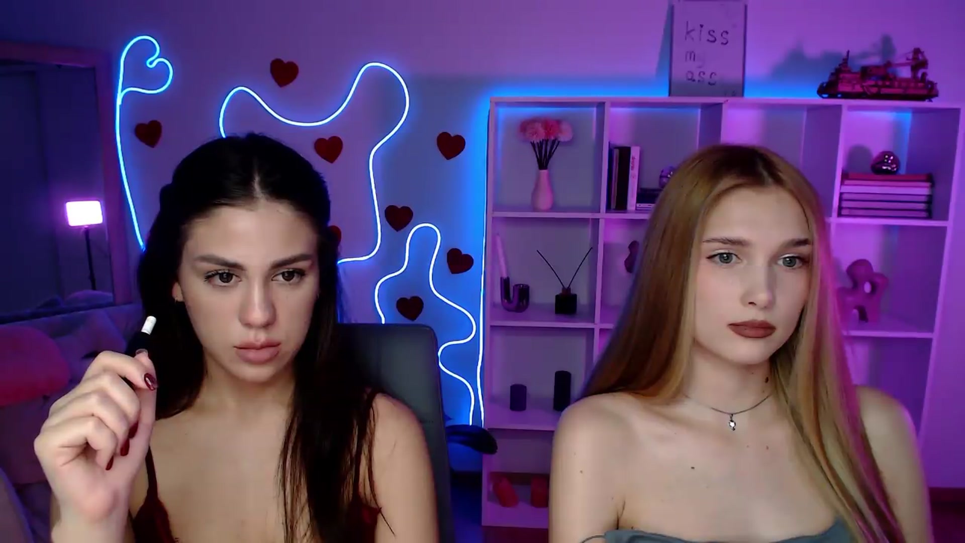 Gallery image thumbnail from Sirela's myfreecams stream on, 06/03/2026, 12:17 image 8 of 20