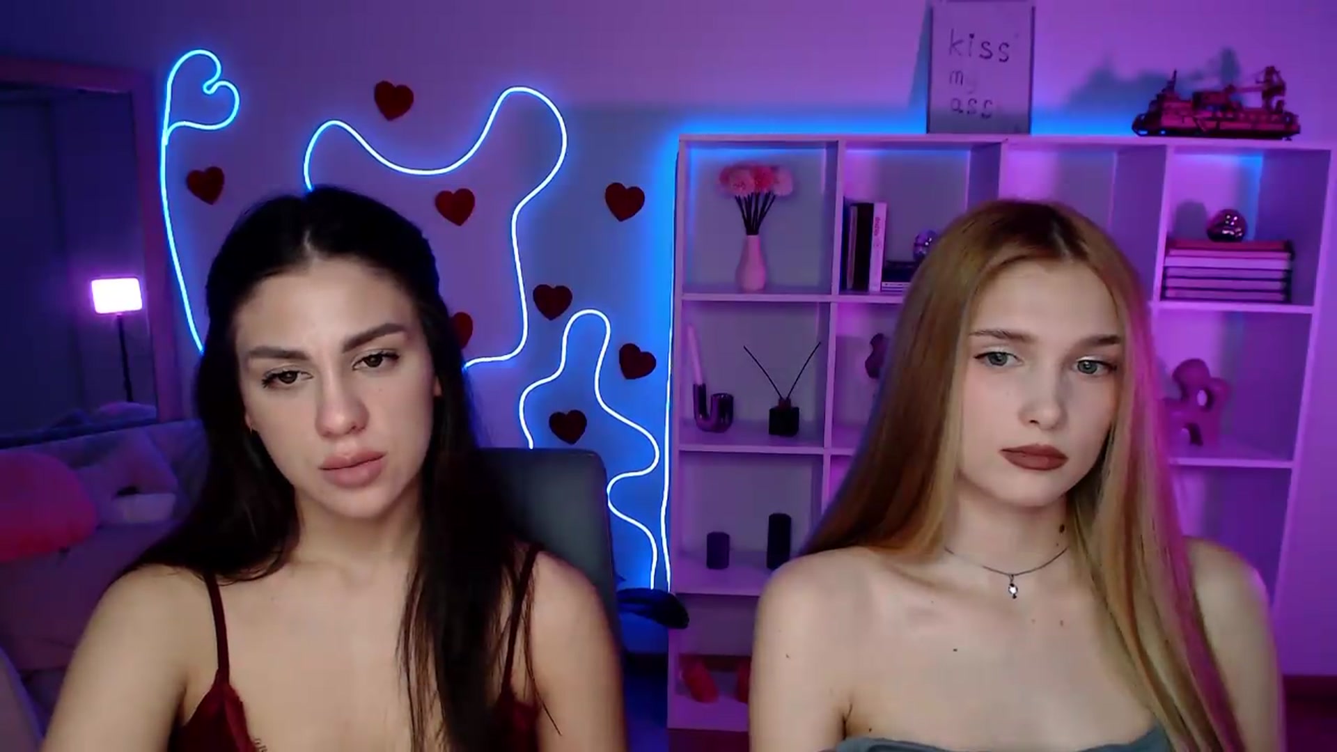 Gallery image thumbnail from Sirela's myfreecams stream on, 06/03/2026, 12:17 image 9 of 20