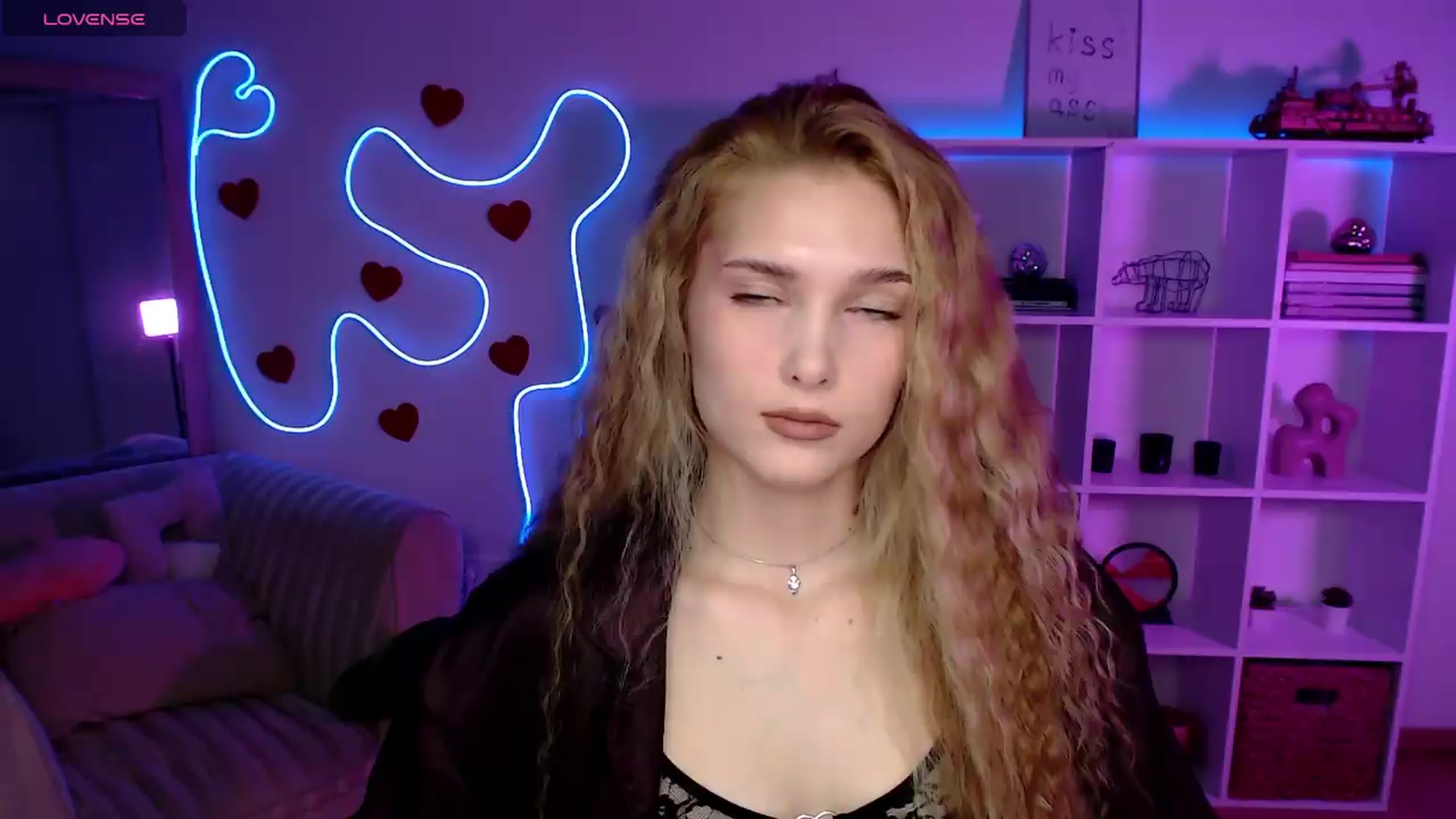 Gallery image thumbnail from Sirela's myfreecams stream on, 06/05/2026, 09:13 image 18 of 20