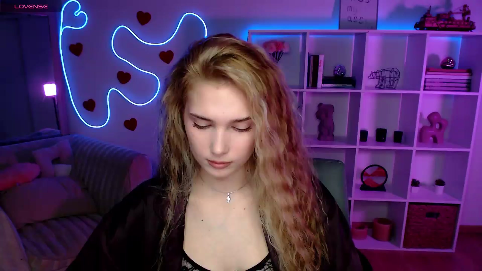 Gallery image thumbnail from Sirela's myfreecams stream on, 06/05/2026, 11:56 image 7 of 20