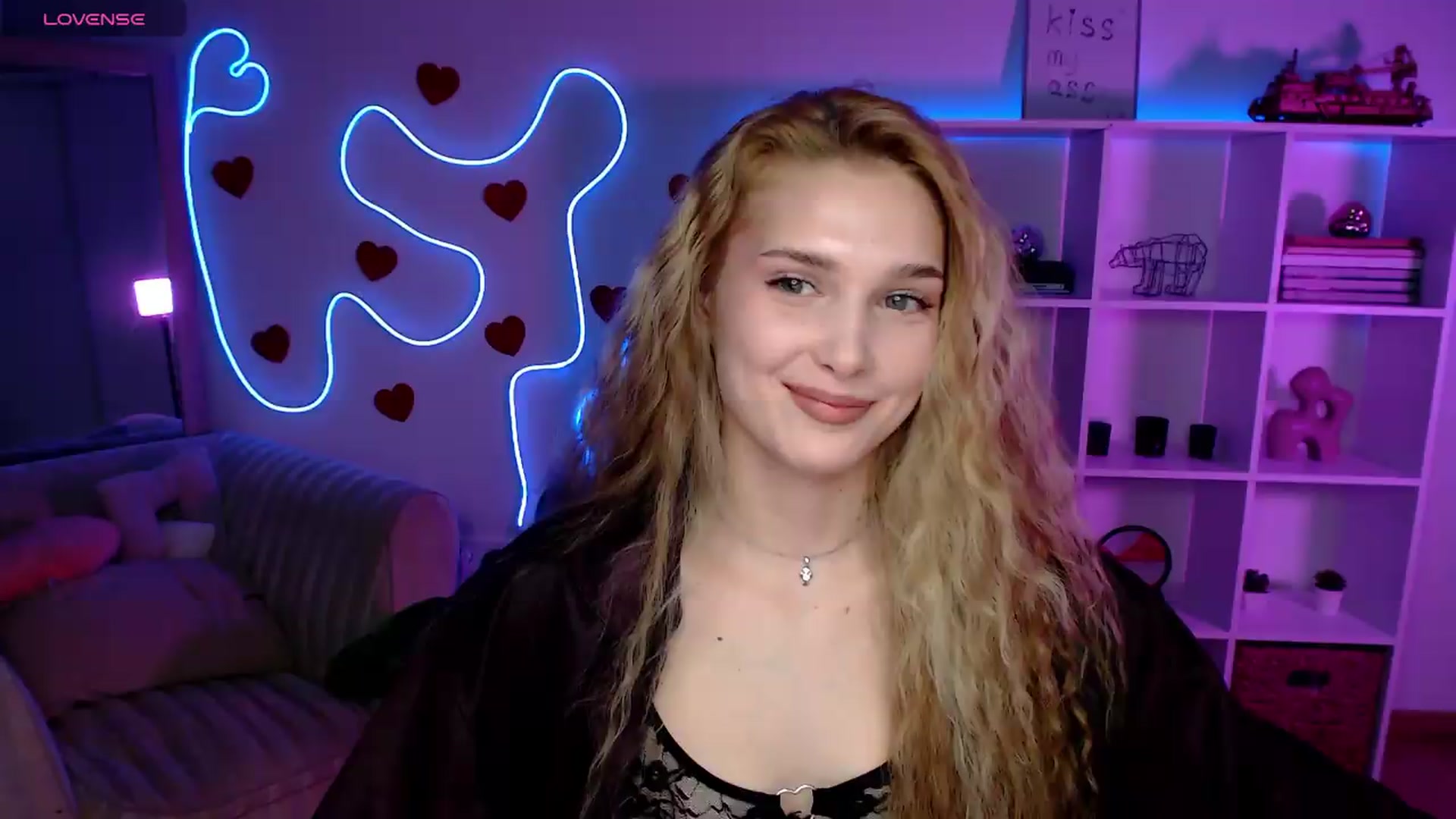 Gallery image thumbnail from Sirela's myfreecams stream on, 06/05/2026, 11:56 image 18 of 20